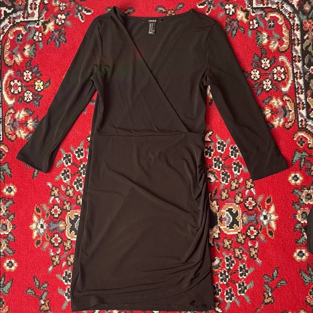 Forever 21 Black Long Sleeve Dress